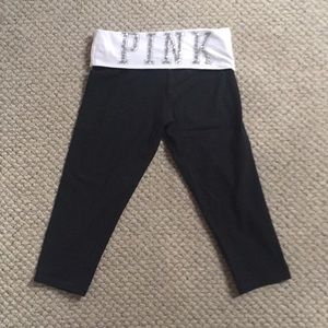 Pink yoga capris💫xs